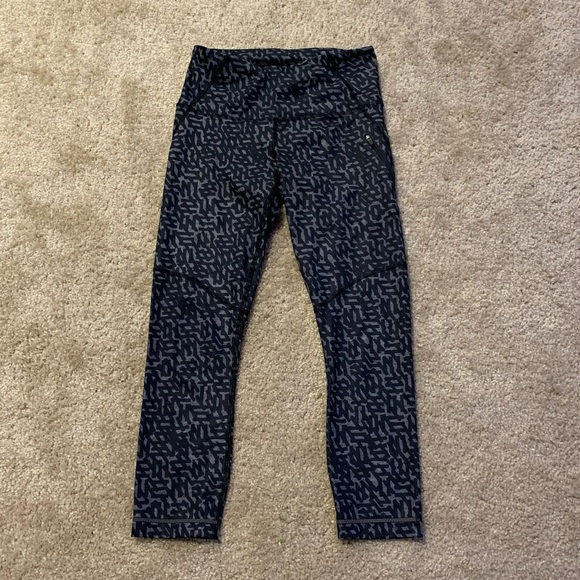 lululemon athletica Pants - Lululemon Crop 4
